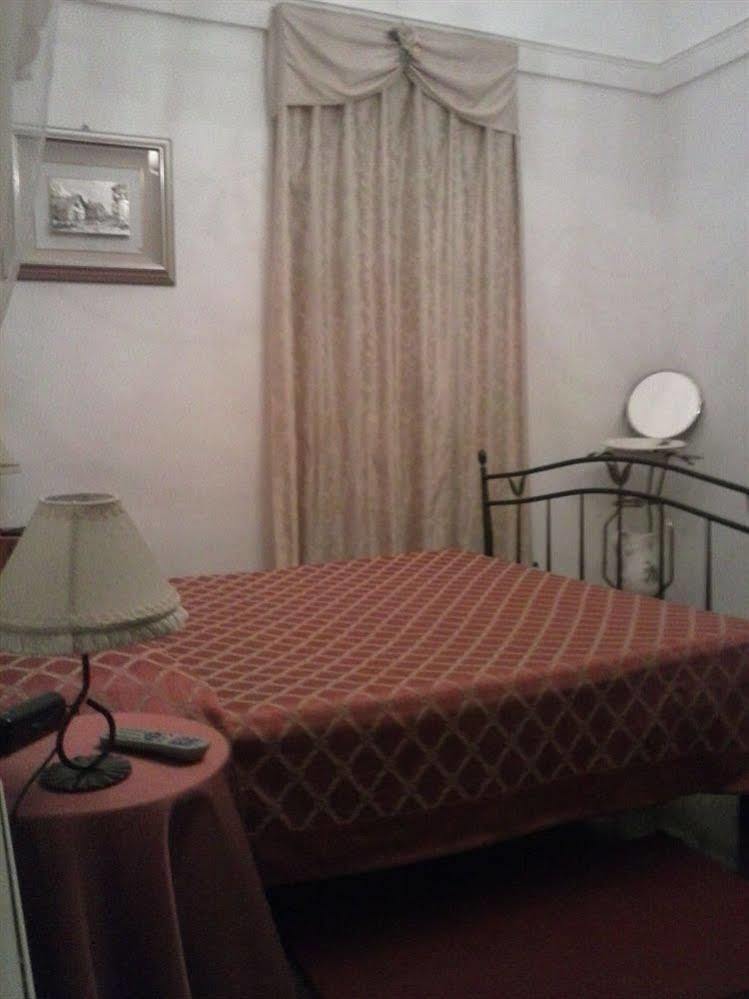 Hotel Villa Dei Pini 모노폴리 외부 사진